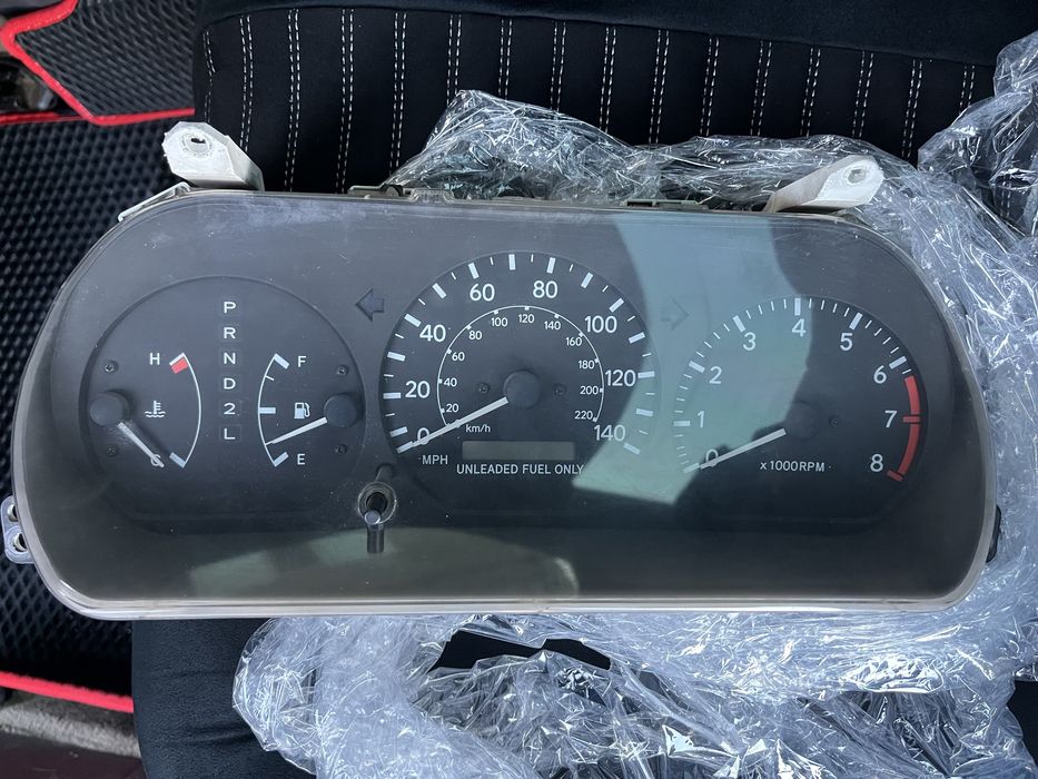 Щиток прибор, приборная панель на камри 20/25