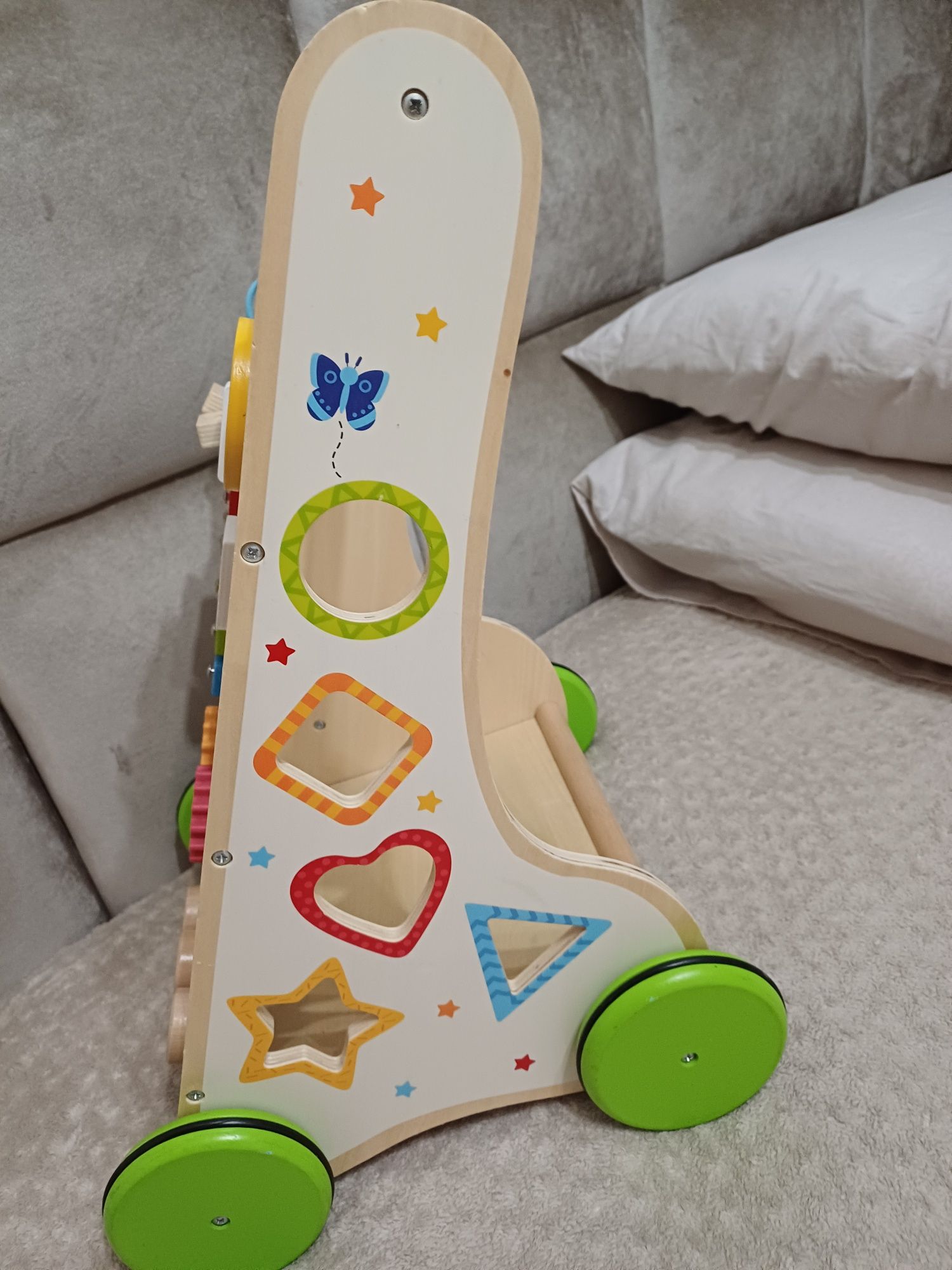 New Classic Toys Многофункционална дървена проходилка

Дървеното много