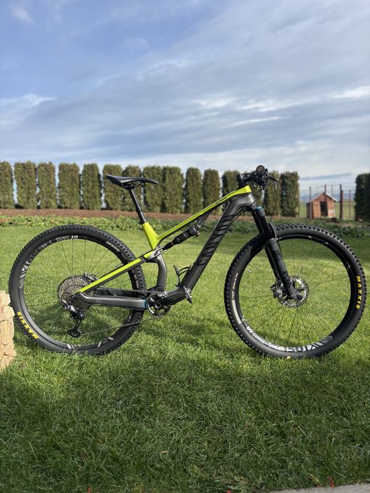 Canyon Neuron CF 9 XTR 12v Carbon