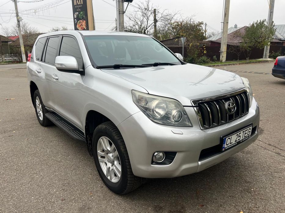 Toyota Land Cruiser 2012