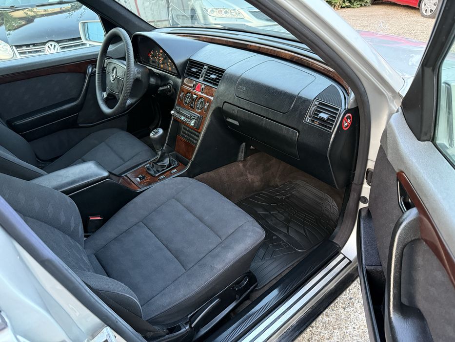 Mercedes C220*An 1996*2.2 Motorina*RATE*