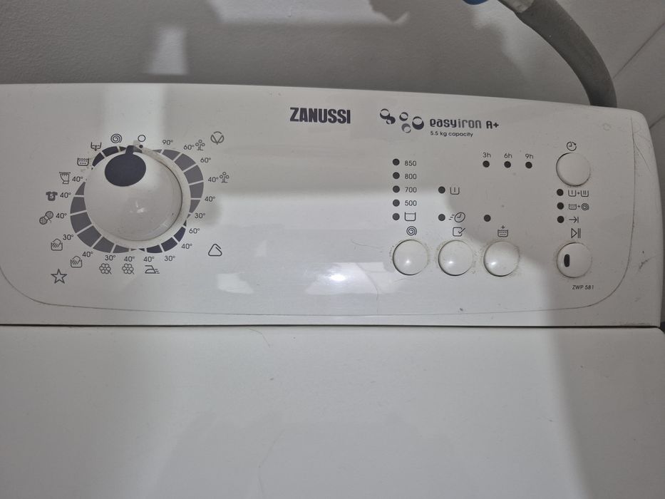Masina de spalat zanussi