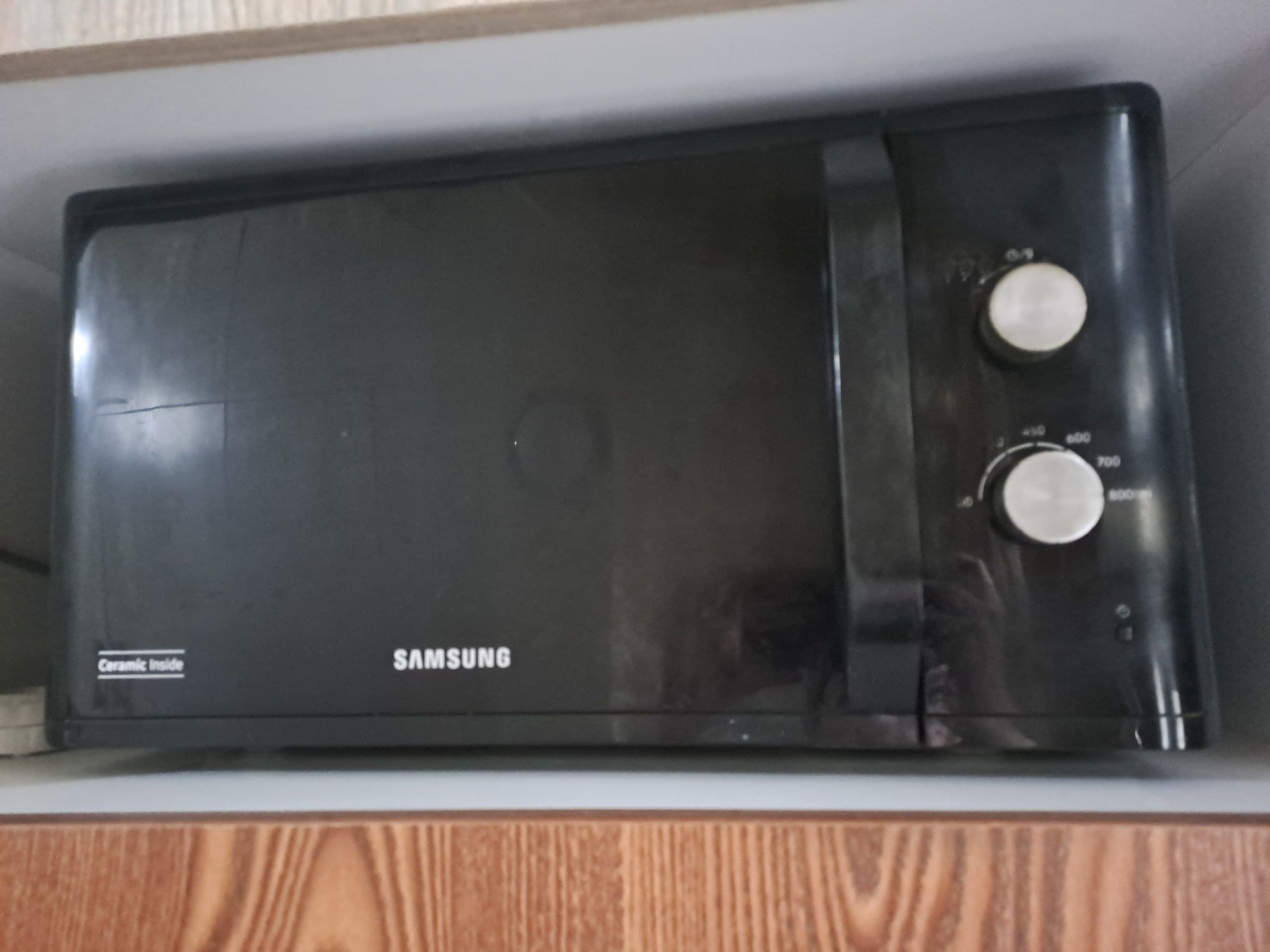Микроволновая печь SAMSUNG