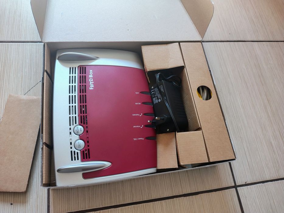 Router wifi 6 Fritz 6660 Fritz 7490