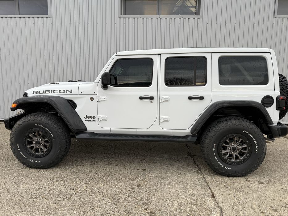 Vand Jeep Wrangler Rubicon 392