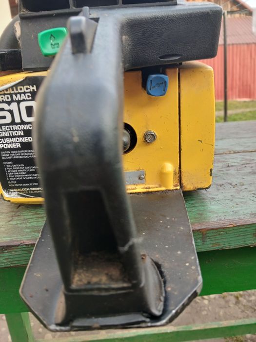 Vând drujba mcculloch 610