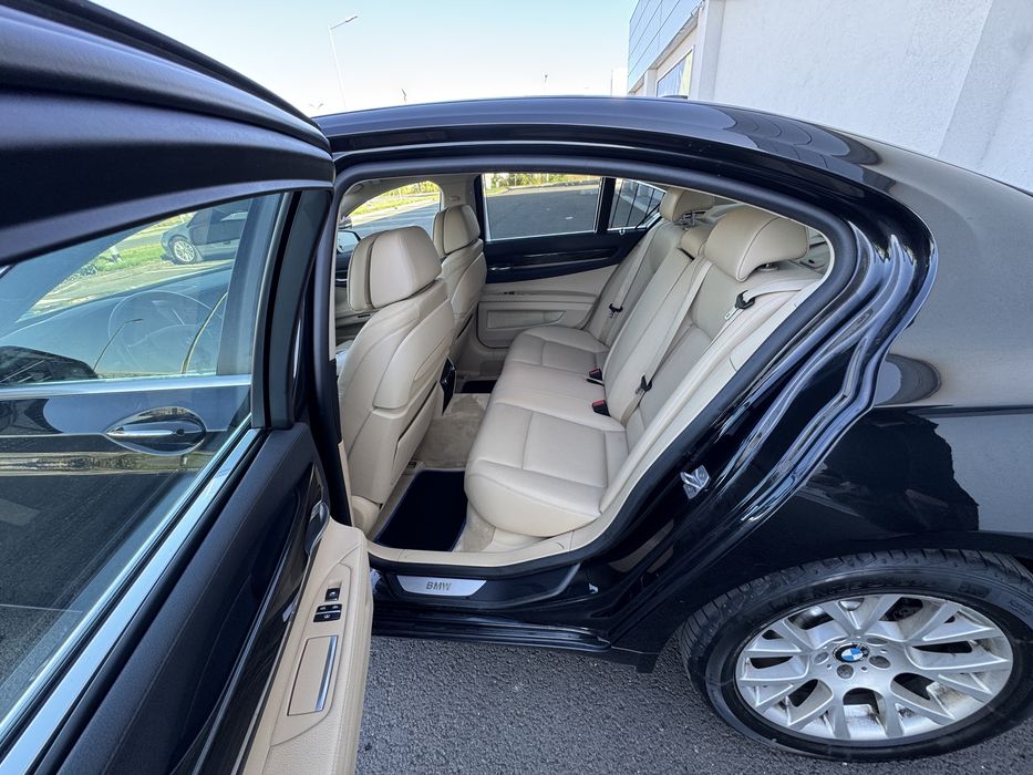 Vand BMW 730 cu Factura. TVA deductibil