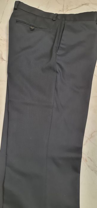 Pantaloni costum barbati, Zara, marimea 42