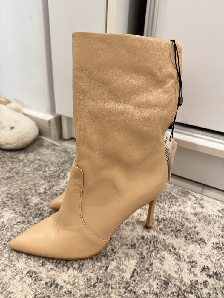 Botine zara marimea 35