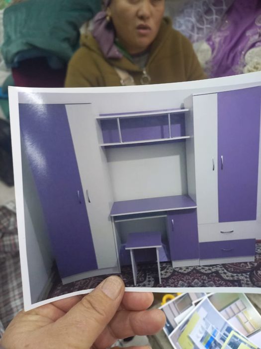 Детская кровать с мебелью