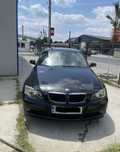 BMW   E90   320D