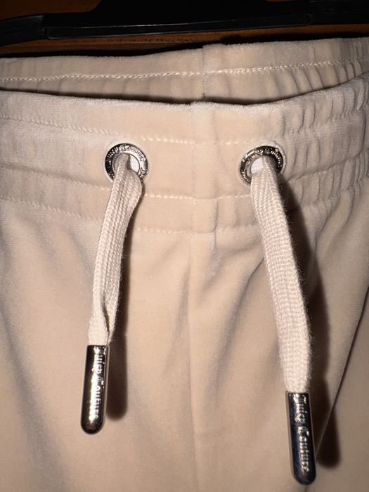Pantaloni Compleu Juicy Couture cu diamante