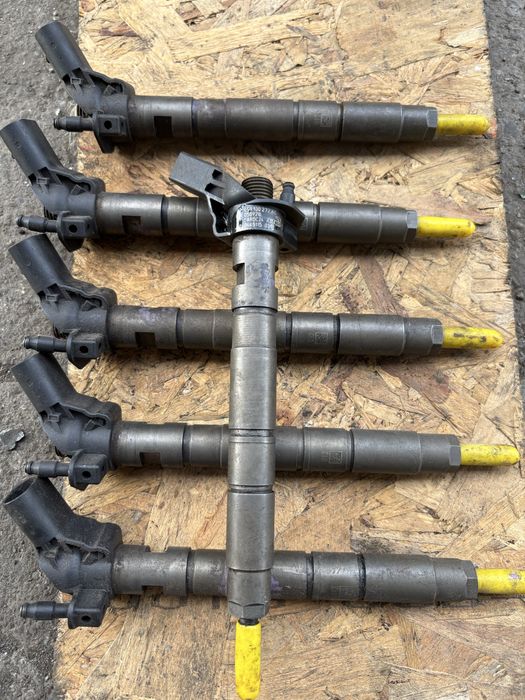 Дюза за Audi A6 4F 2.7TDI FUEL INJECTOR