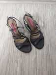 Vand sandale marime 34
