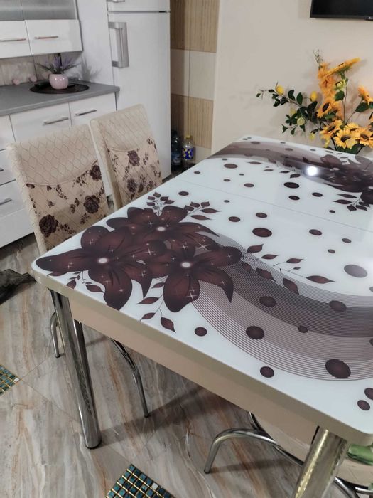 Vind masa de bucatarie cu 6 scaune