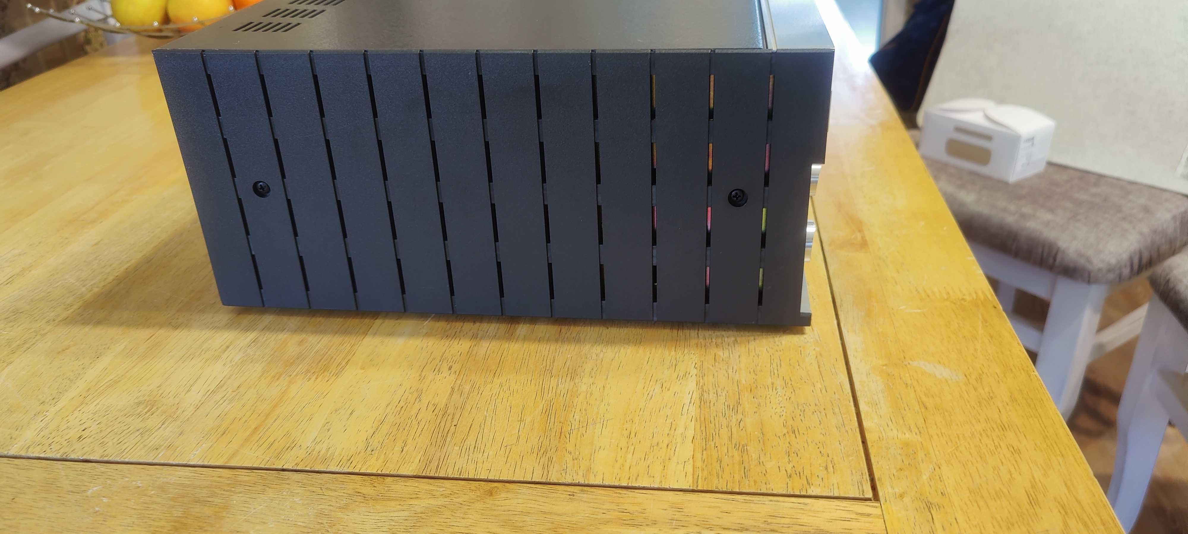 Продавам Тунер Revox B261