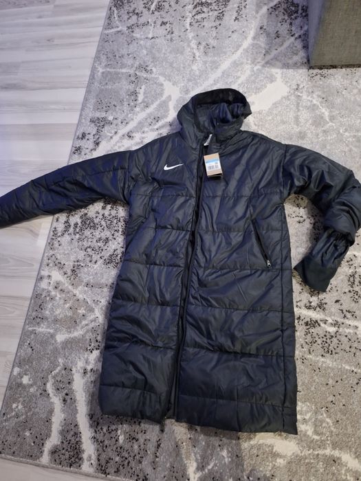 Geaca lunga nike originala noua