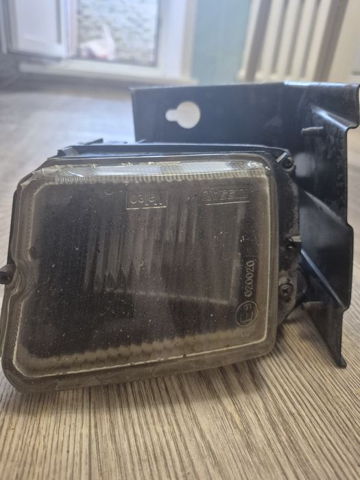 Продам туманку на Ниссан Примера р10