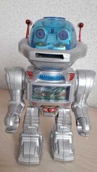 В продаже игрушка Робот