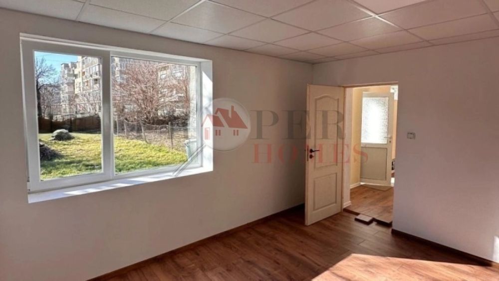 Продажба Къща гр. Павликени - гр. Павликени 65m²