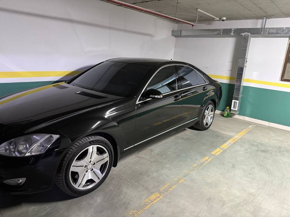 собственник Продает свой мерседес w221 S500