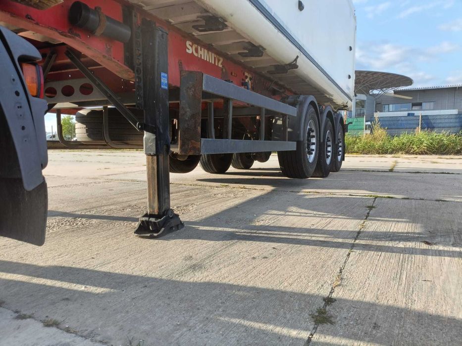 Vand Scania si Schmitz bena cereale