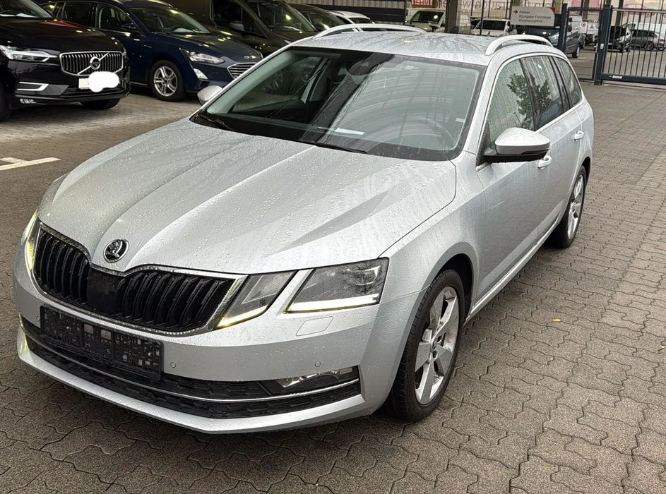 Skoda Octavia DSG Navi Virtual ACC Front Light Assist LED 2x Clima TVA 21% GARANTIE