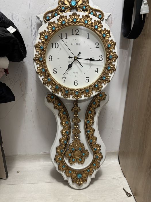 Настенные красивые часы