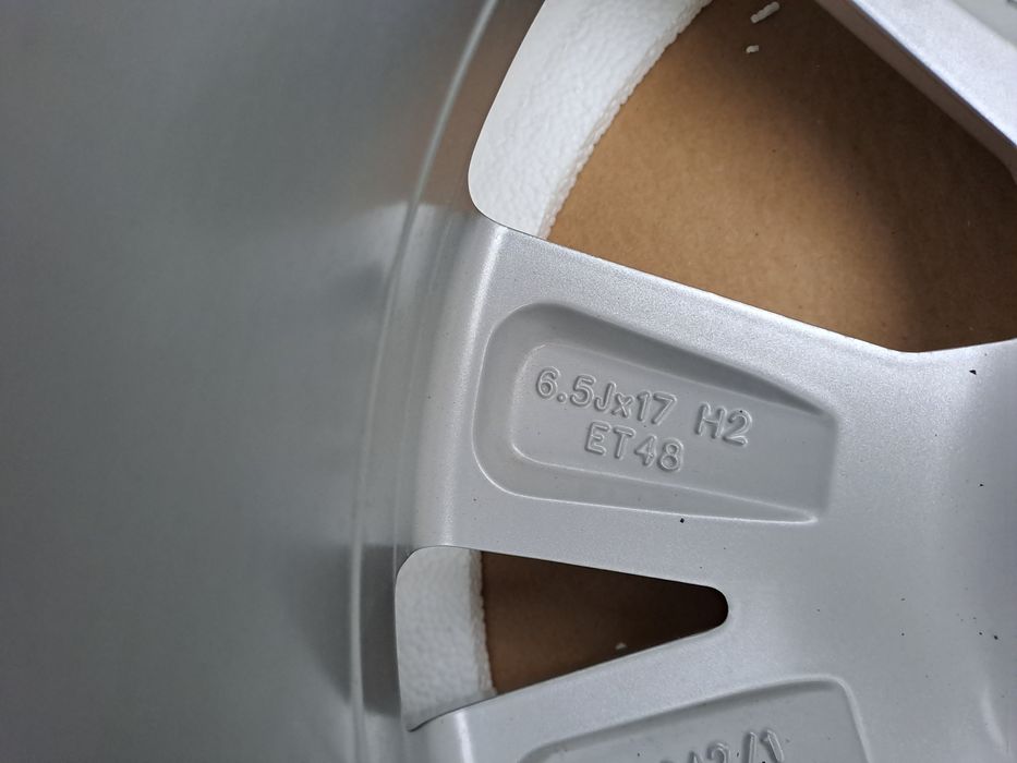 Сеат Фолксваген Шкода Ауди  5×100 17цола  6 1/2 J Ет 48 57.1 ц.отвор