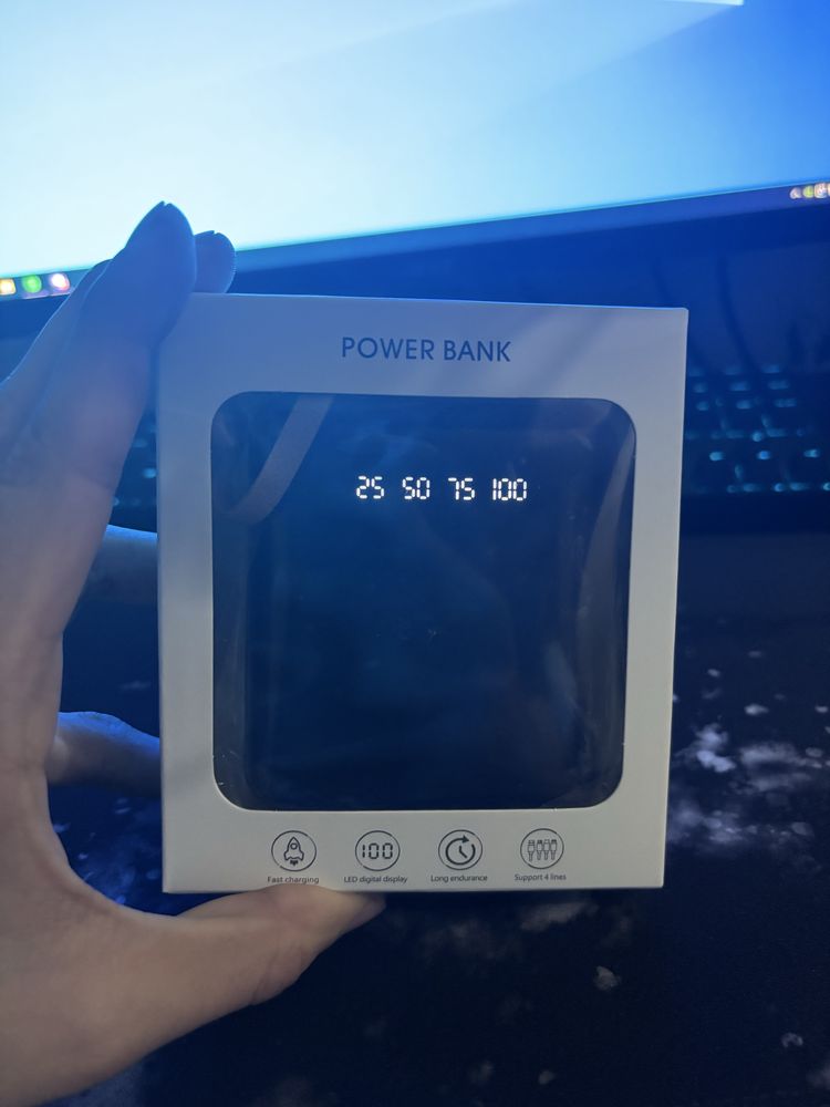 Преносима батерия / powerbank