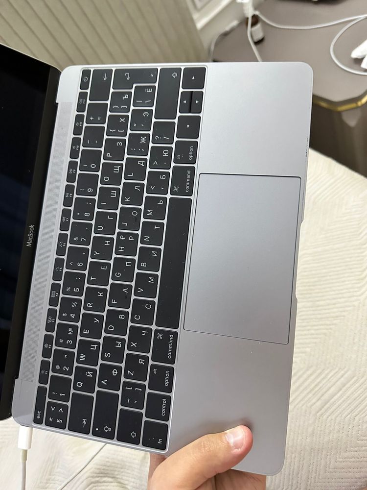 Macbook 12 Retina SSD 256 гб