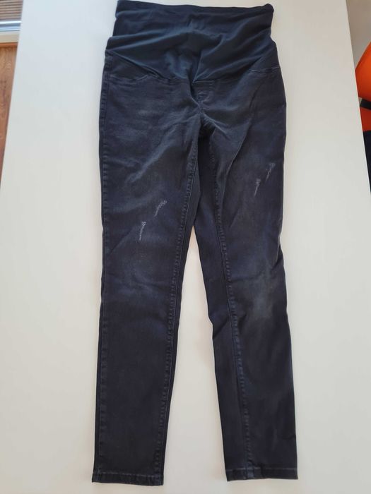 4 perechi Pantaloni gravide marimea 40 ( noi, usor purtati)si o bluza