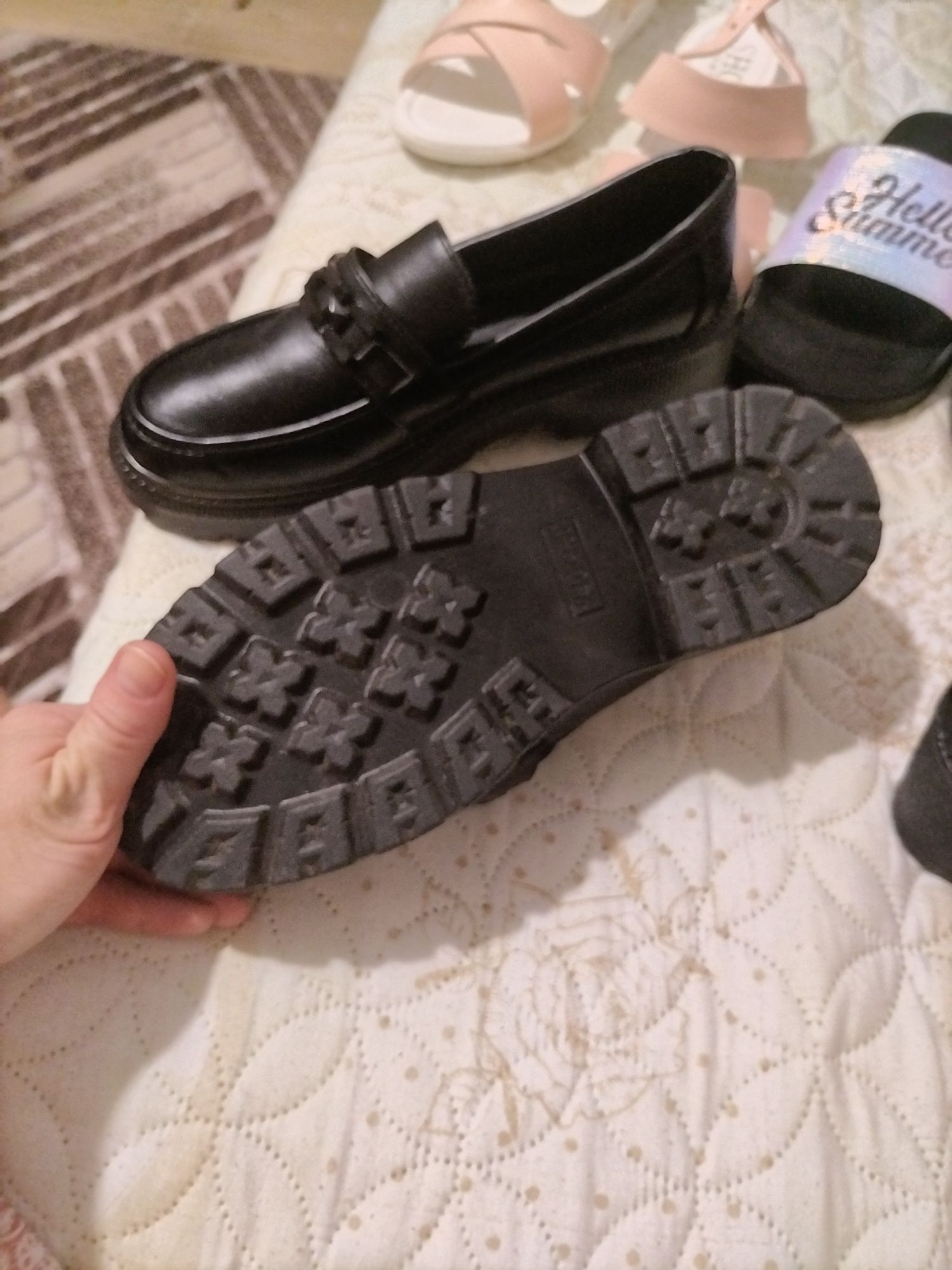 Дамски обувки нови