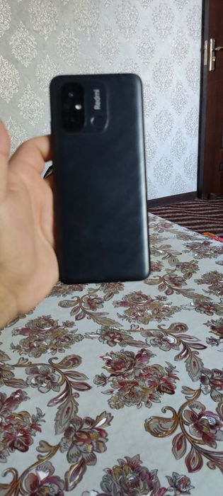 Redmi 12 C sotiladi
