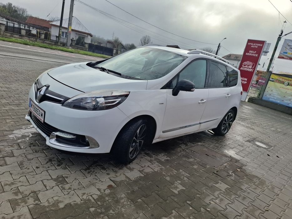 Renault Grand Scenic Bose Edițion