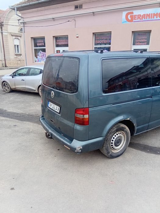 Wv  transporter t5 8+1