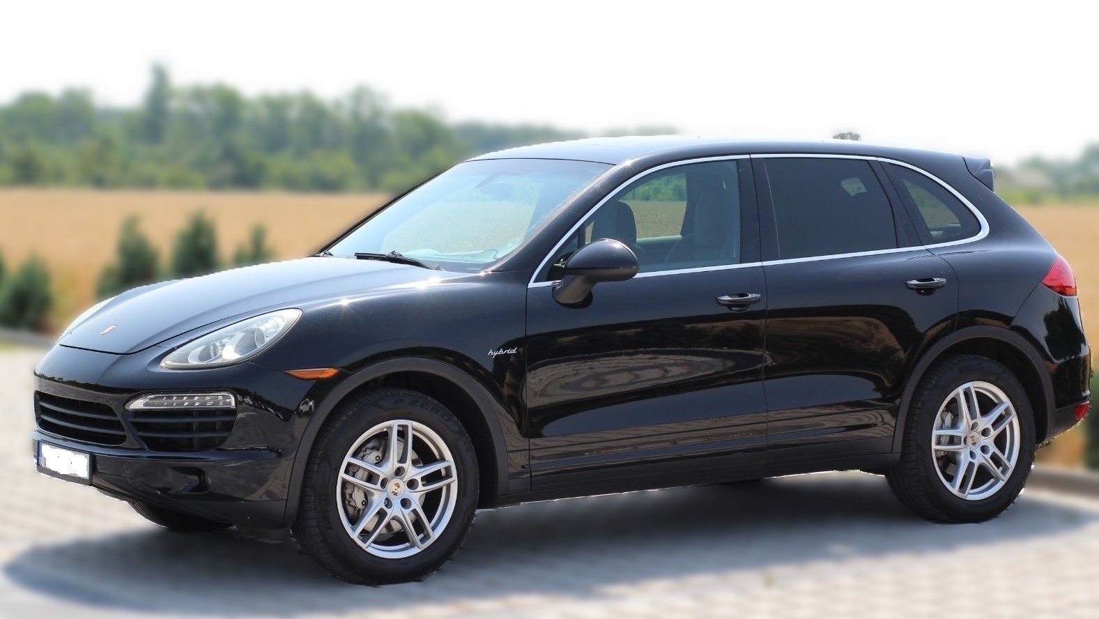 Porsche Cayenne S HYBRID 380 CP 2 ani garantie