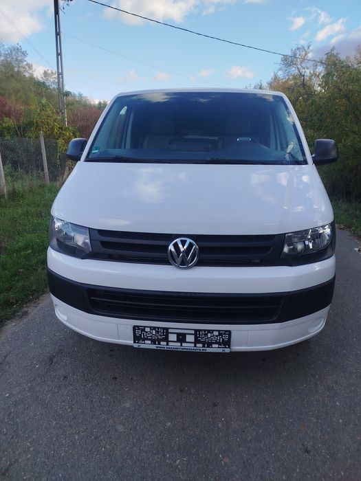 Vw T5 facelift 2014 2.0 TDI 140 cp climă varianta lungă import Germani