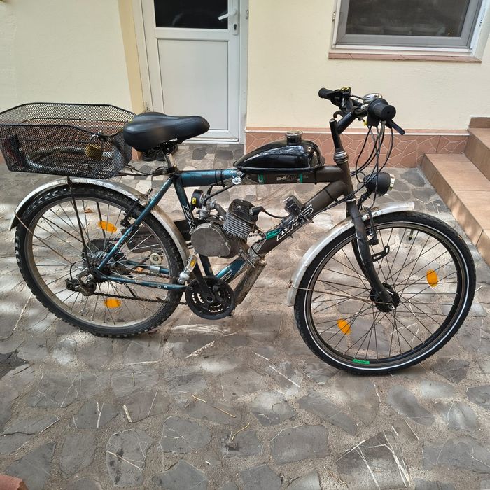 Bicicleta cu motor