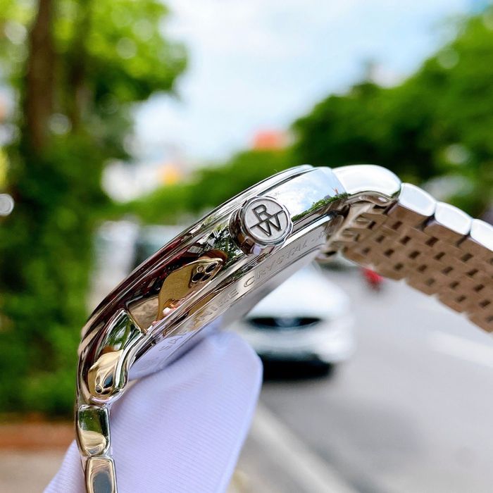 Швейцарские часы Raymond Weil