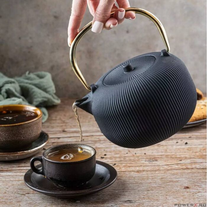 Ceainic din fonta cu strecuratoare, interior emailat, 1l, negru cu