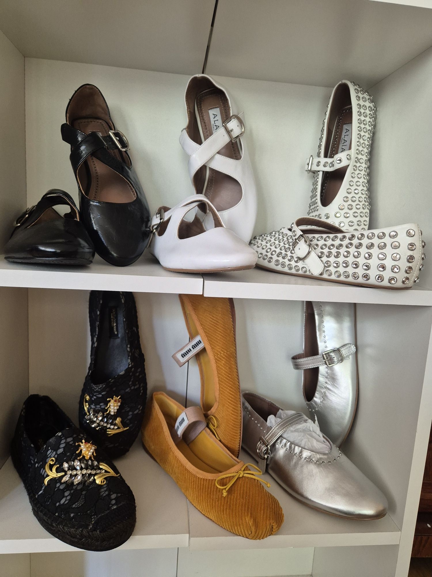 Alaïa,Loro Piana,Hermès,Chanel,Gucci,Dior,Miu Miu,Golden Goose,Valenti