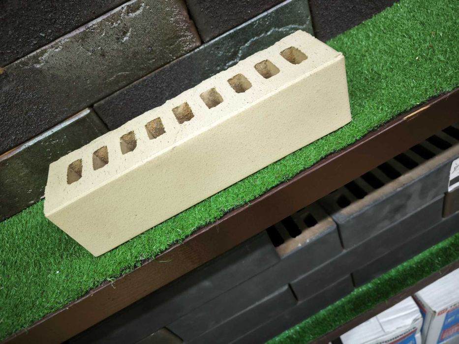 Кирпич облицовочный 05НФ