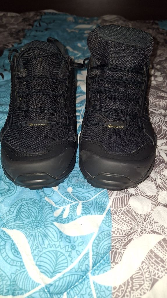Маратонки Adidas