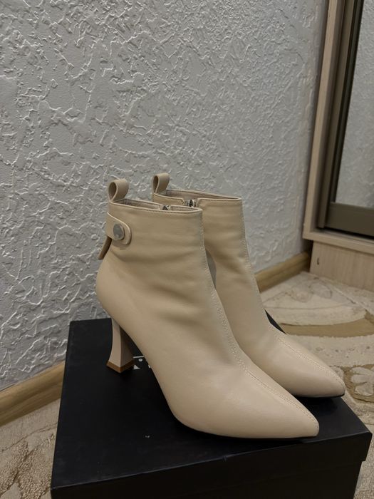 Осенний кожанный сапог