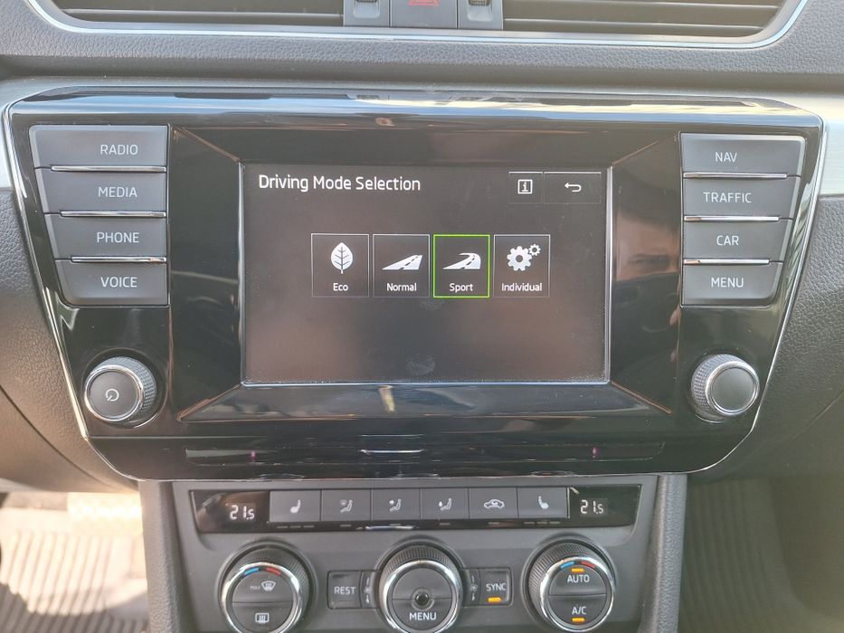 Vând Skoda Superb 2016