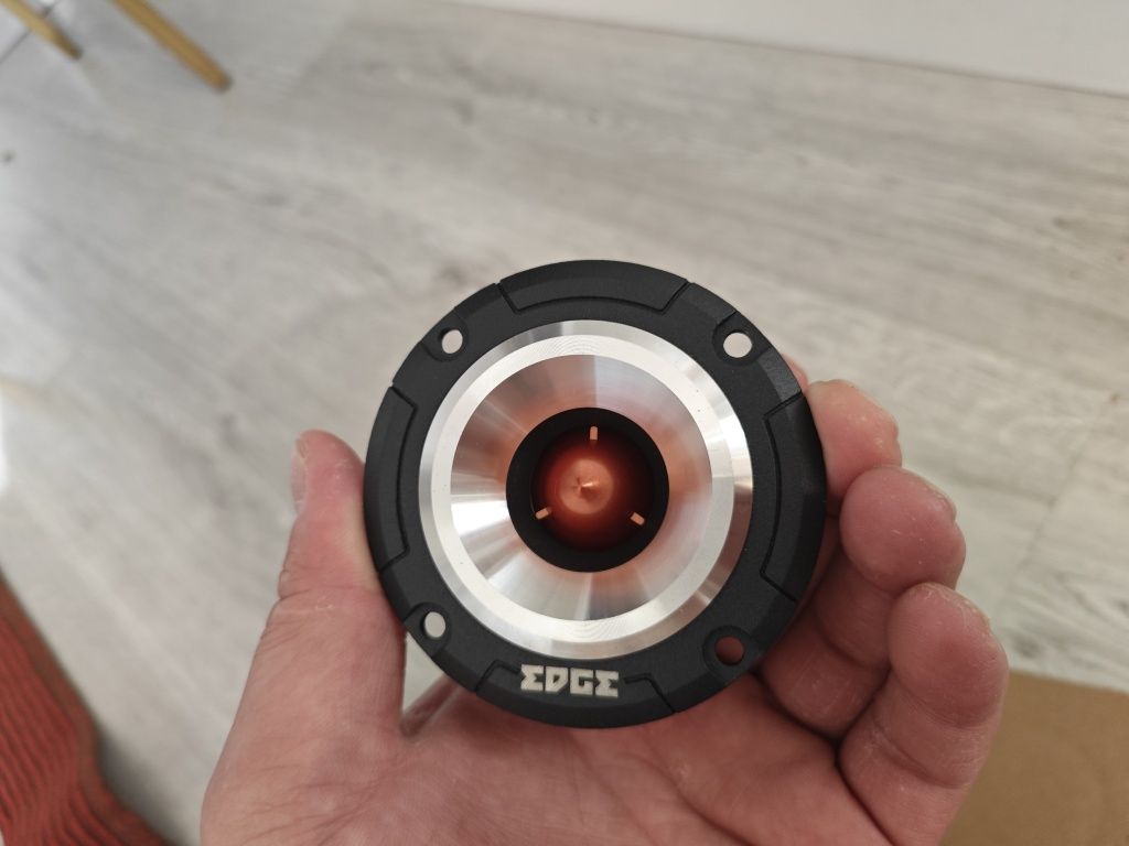 Продам пищалки Edge Процессор EDGE