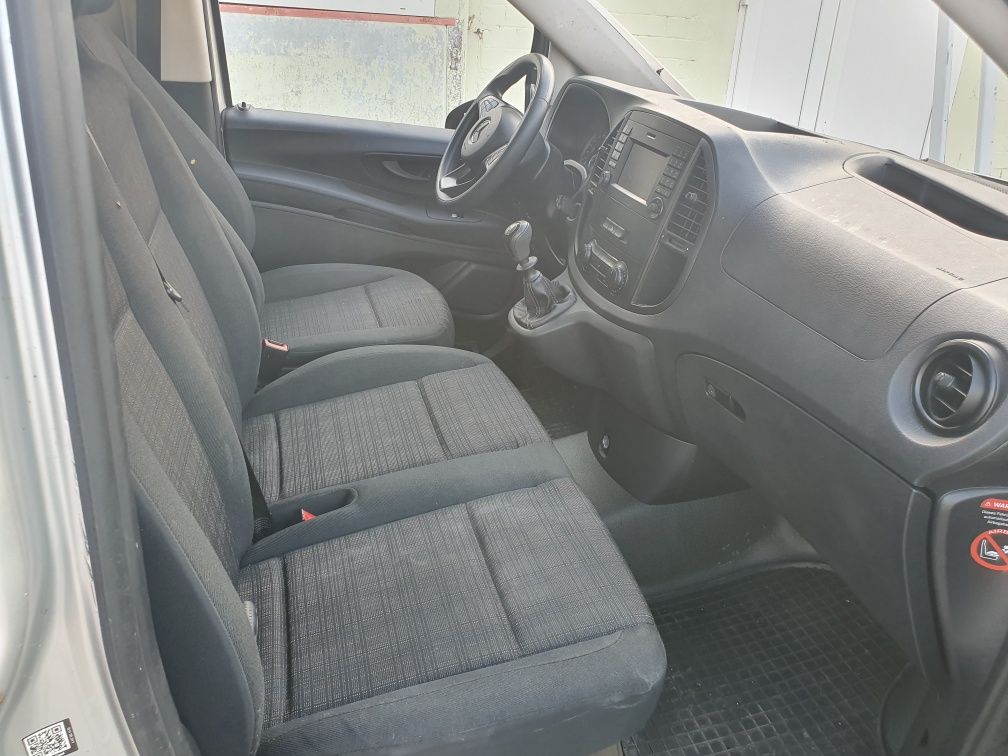 Dezmembrez Mercedes Vito W447,  euro 6 , 72000 km , 2018