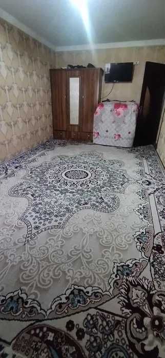 Срочно 1 хонали квартира барча жихозлари билан бирга сотилади Гуливер