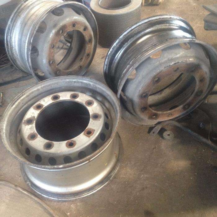 Jante fier / aluminiu pentru autotractoare sau semiremorci dezmembrari